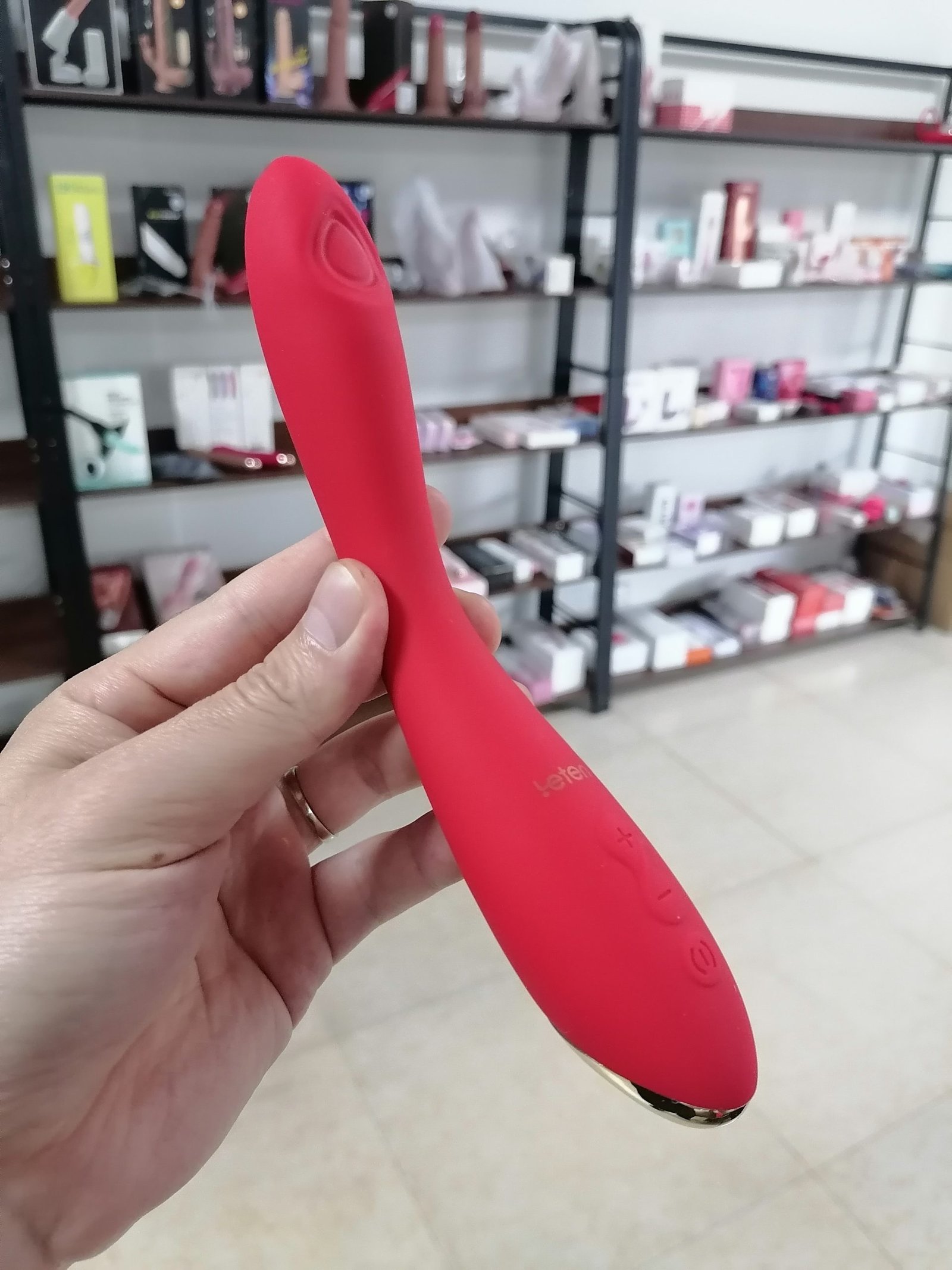 G-spot vibrator Clit Stimulator Rechargeable Dildo Vibrator Intimate Adult Sex Toy for Women IMG 20240704 092523 Scaled